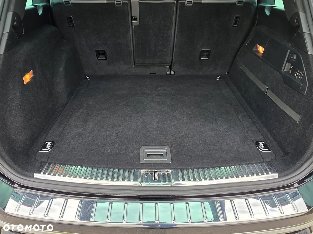 Volkswagen Touareg 3.0 V6 TDI BMT Perfectline R-Style - 8