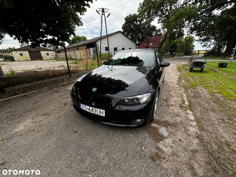 BMW Seria 3 320i Edition Exclusive - 1