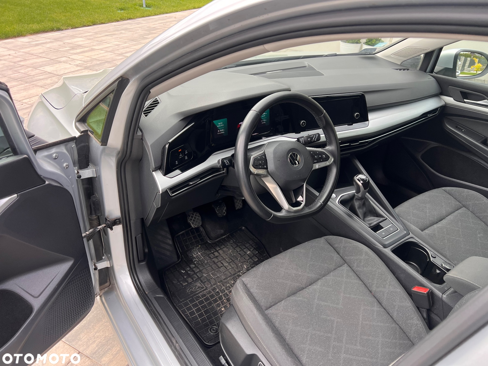 Volkswagen Golf VIII 1.5 TSI EVO Life - 5
