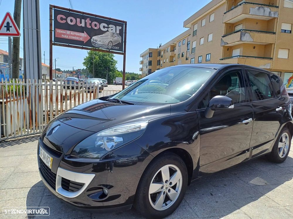 Renault Scénic 1.5 dCi Luxe - 1