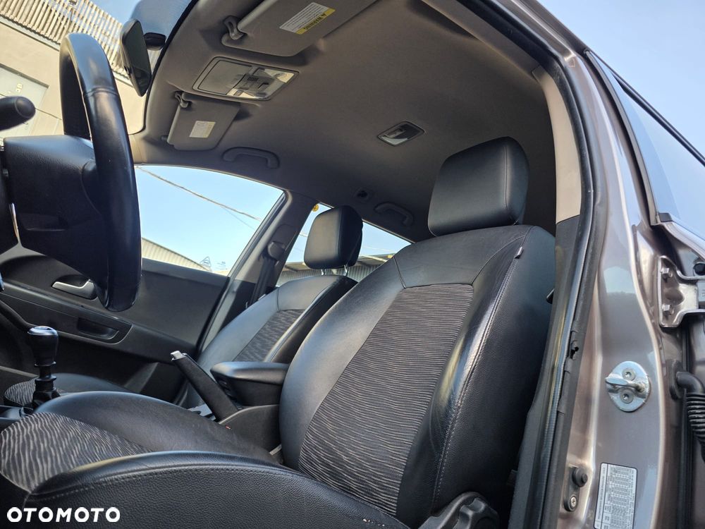 Kia Ceed 1.6 Crdi Comfort - 16