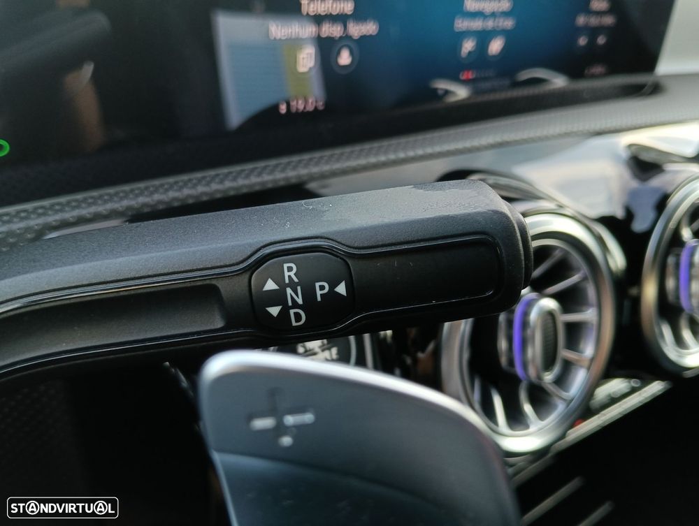 Mercedes-Benz CLA 180 d AMG Line - 16