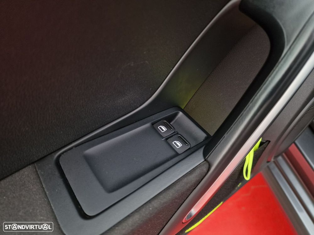 VW New Beetle 1.2 TSI Design - 6