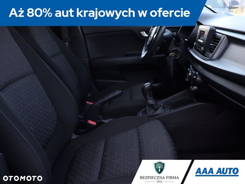Kia Rio - 11
