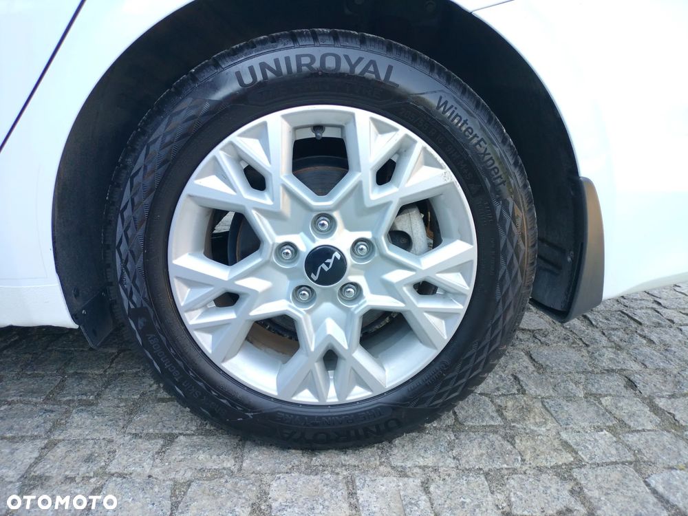 Kia Ceed 1.5 T-GDI M - 22