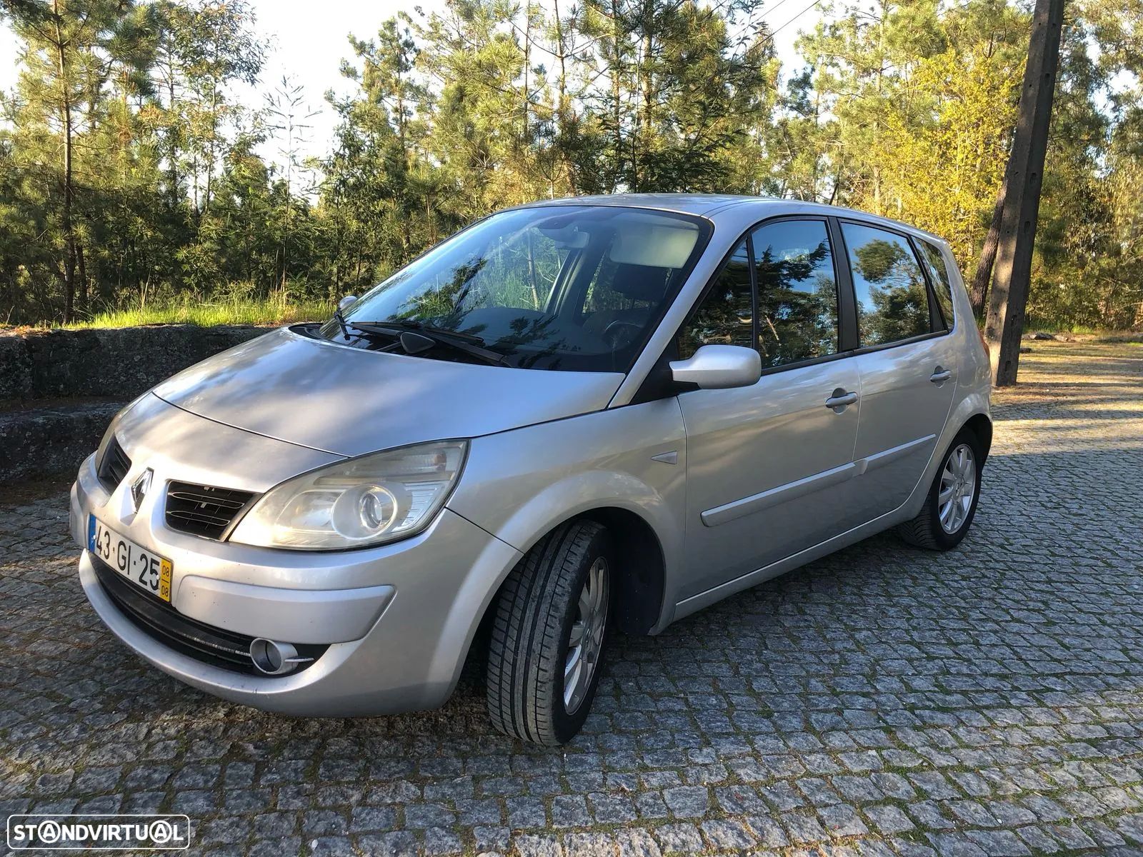 Renault Mégane Scénic - 1