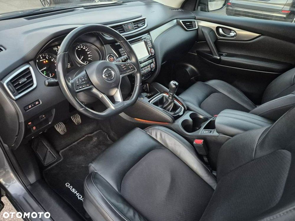 Nissan Qashqai - 23