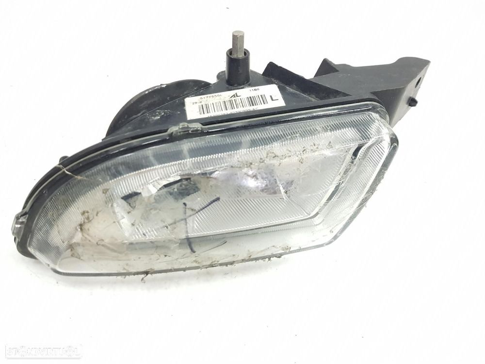 FAROL DE NEVOEIRO ESQUERDO FIAT CROMA 194 - 1