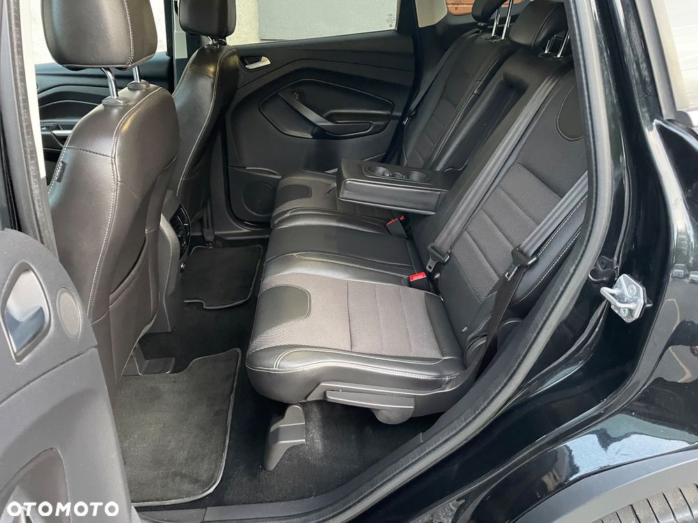 Ford Kuga 1.6 EcoBoost 2x4 Individual - 30