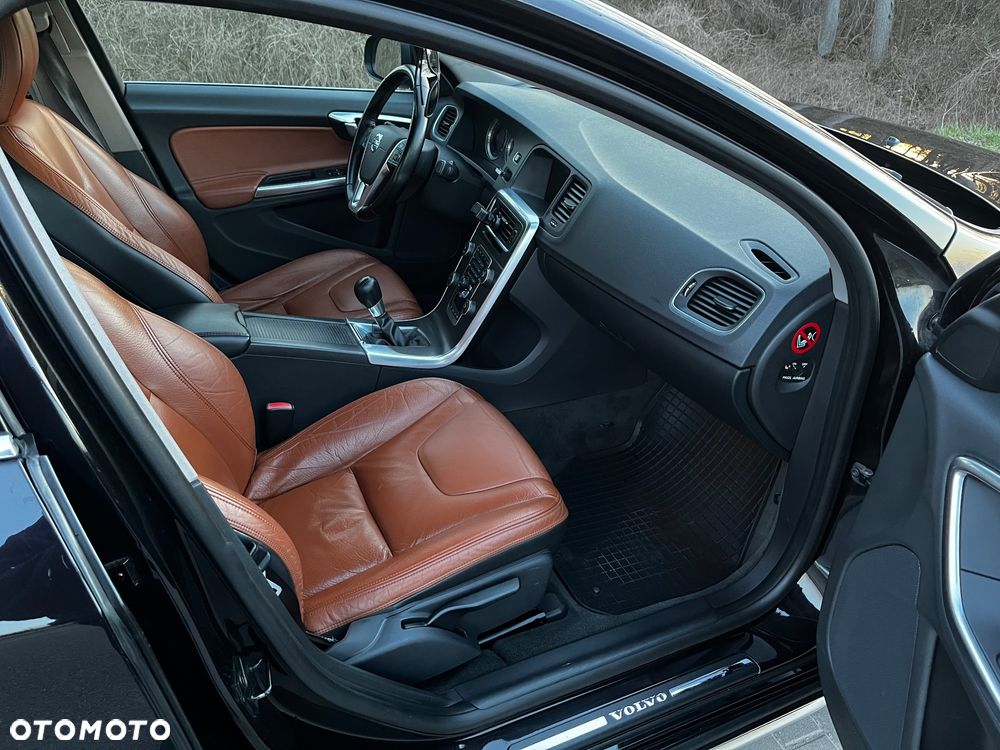Volvo S60 D3 - 15