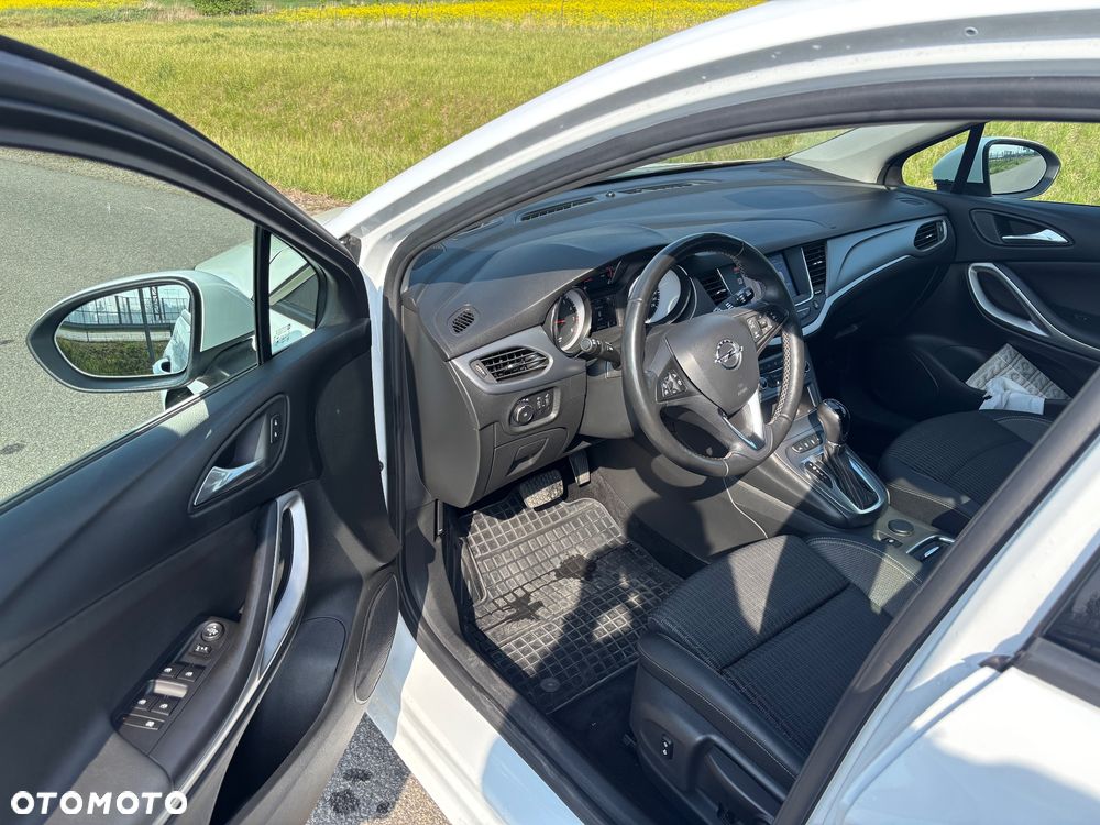 Opel Astra 1.4 T Ultimate S&S - 19