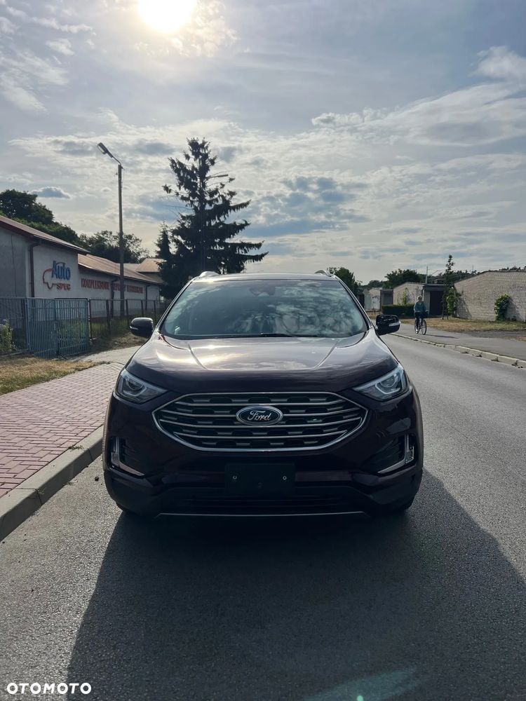 Ford Edge - 2
