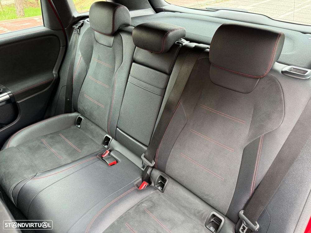 Mercedes-Benz B 180 d AMG Line Aut. - 38