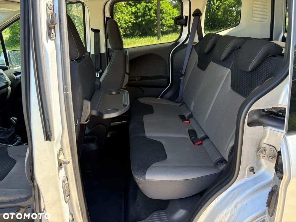 Ford Tourneo Courier 1.0 EcoBoost Trend - 7