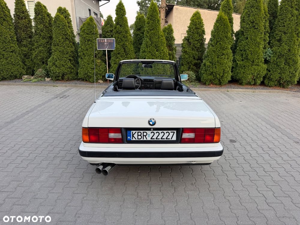 BMW Seria 3 320i - 6