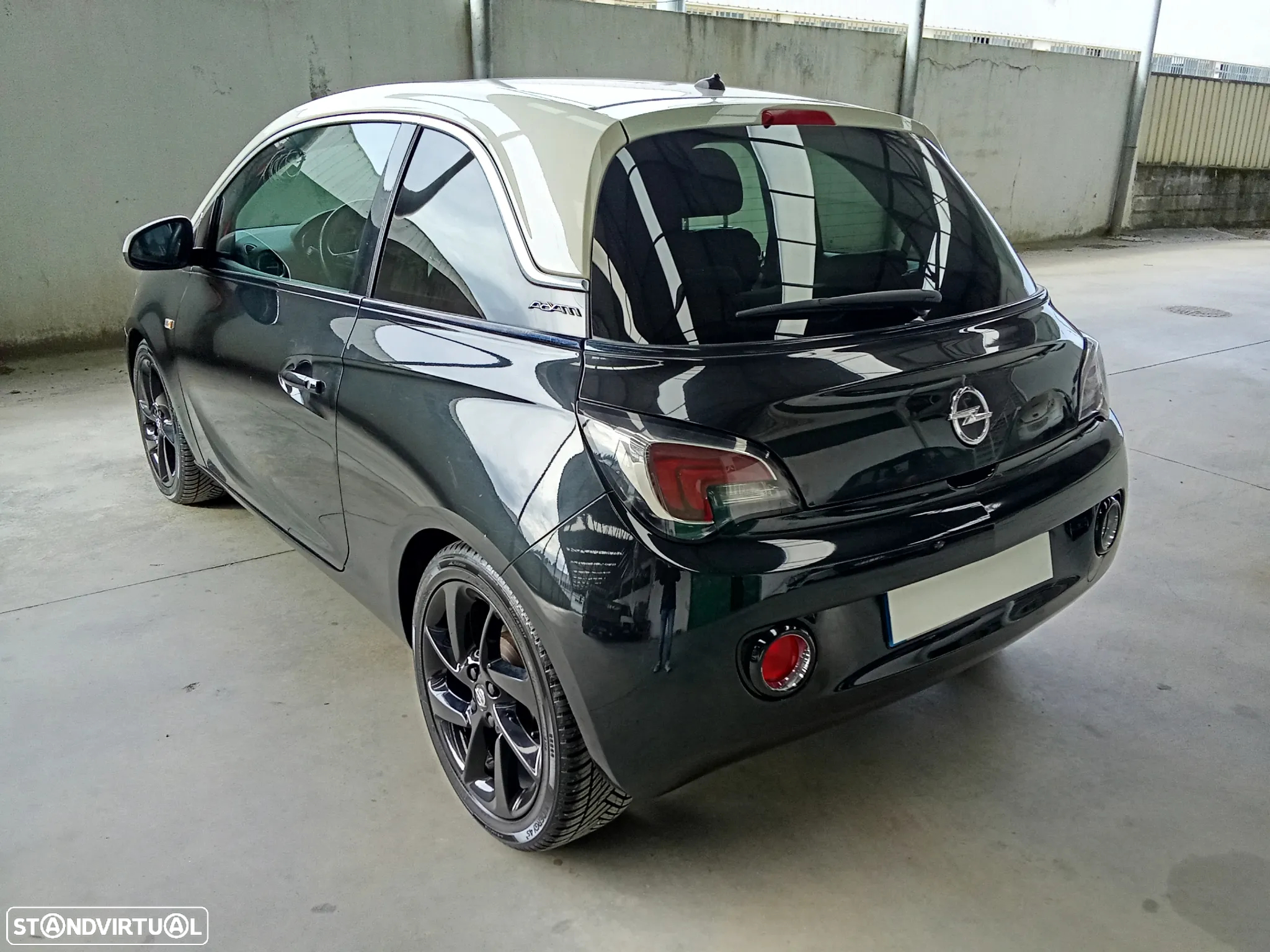 Opel Adam 1.2 S&S Black Jack - 4