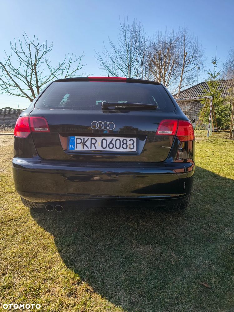 Audi A3 Sportback - 2