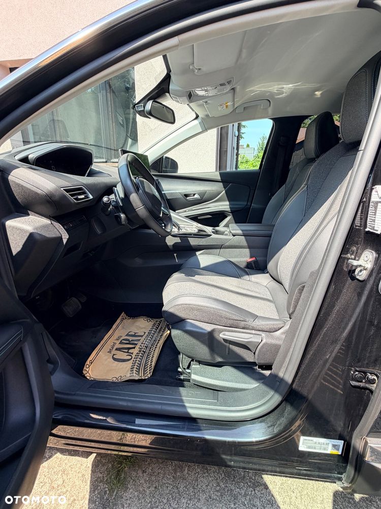 Peugeot 3008 1.5 BlueHDi Allure Pack S&S EAT8 - 15