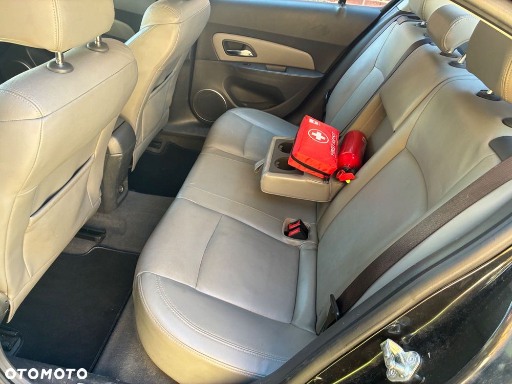 Chevrolet Cruze - 8