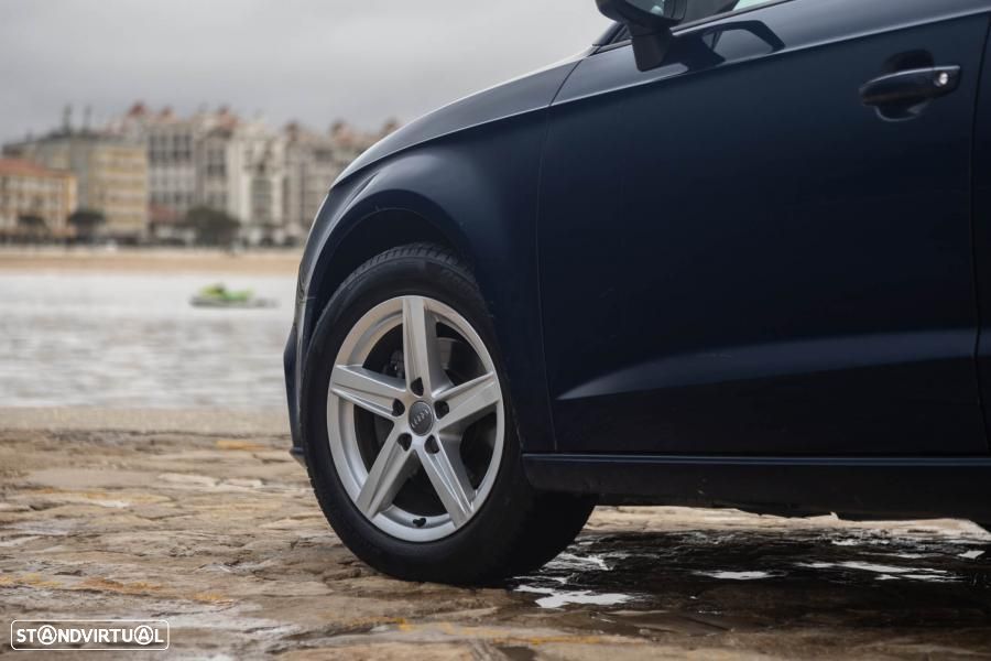 Audi A3 Sportback 1.6 TDI - 17