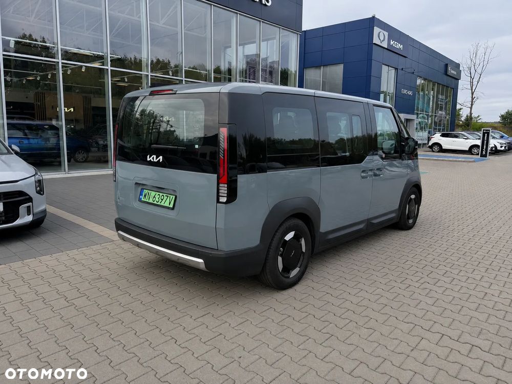 Kia PV5 - 4