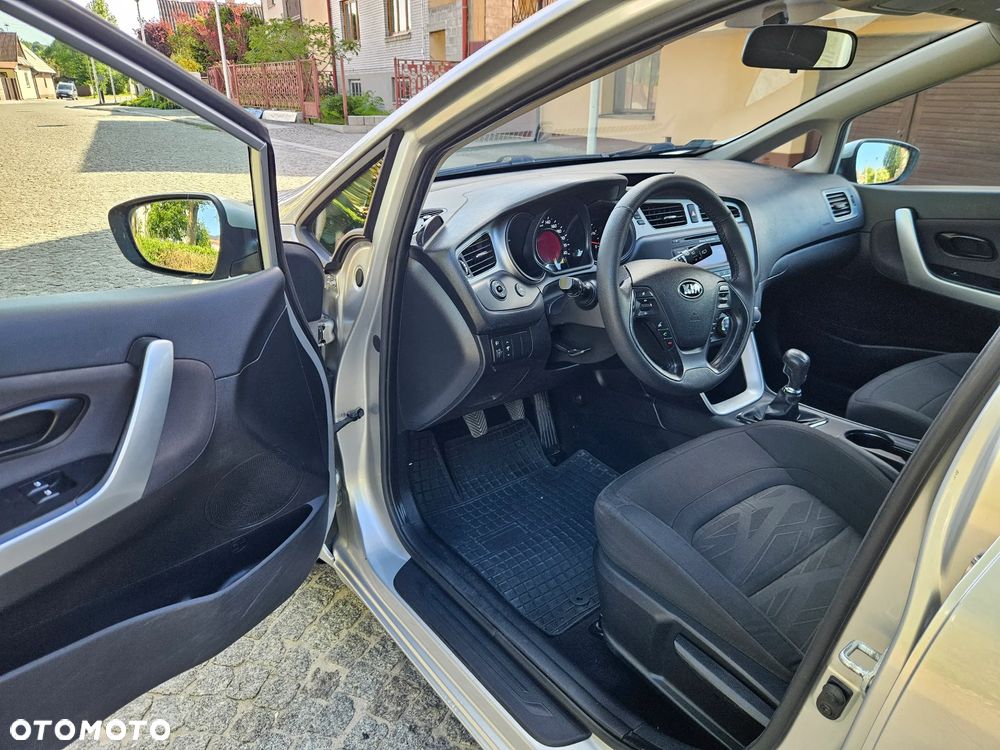 Kia Ceed 1.4 Business Line - 18