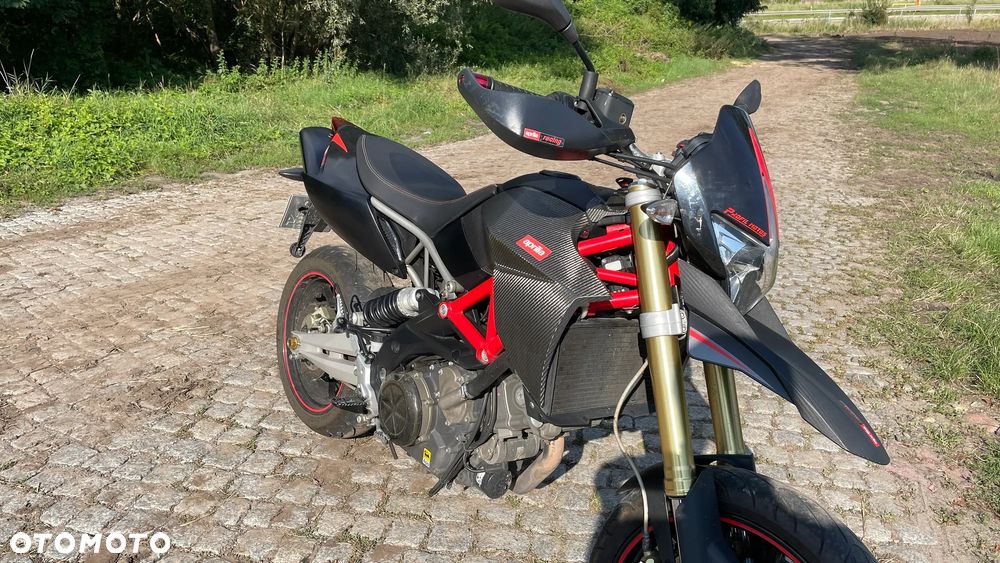 Aprilia Dorsoduro - 2