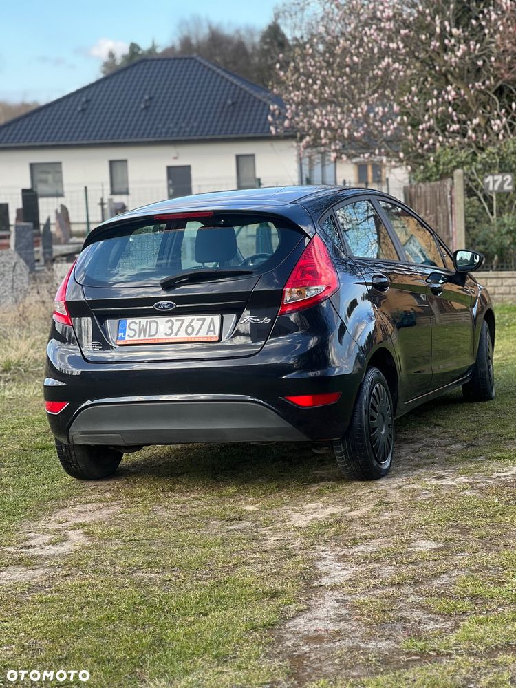 Ford Fiesta - 6
