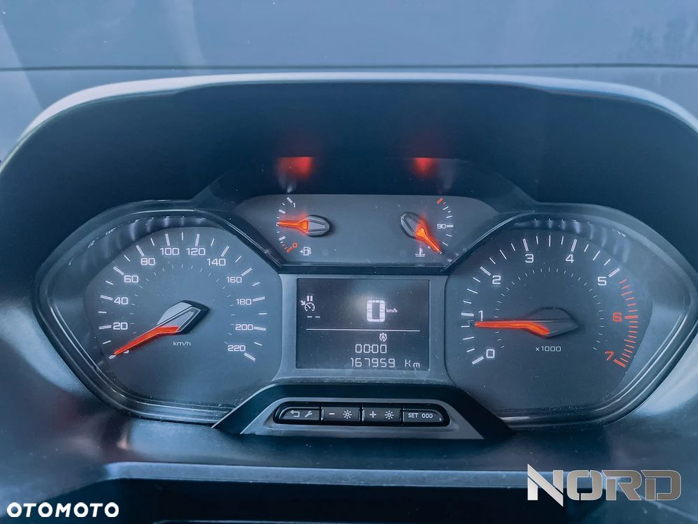 Peugeot Partner 4x4 Long Premium - 31