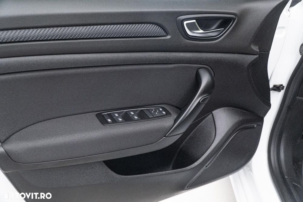 Renault Megane TCe GPF Intens - 27