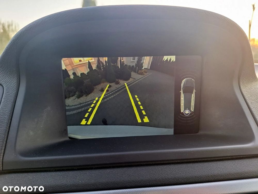 Volvo V70 T4 Momentum - 34