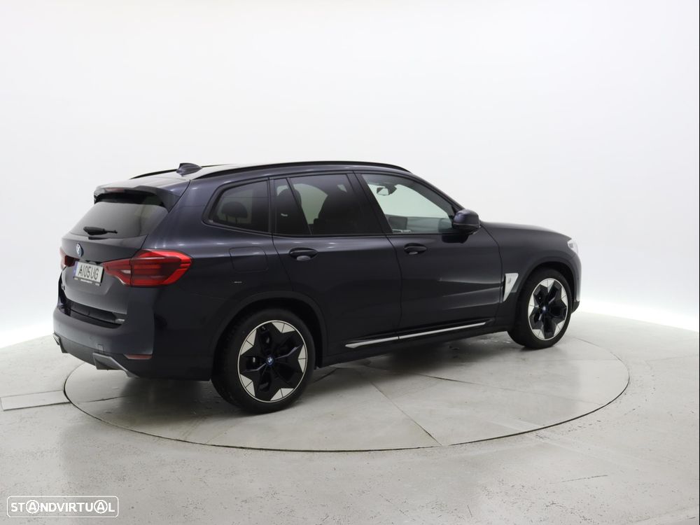 BMW iX3 Impressive - 7