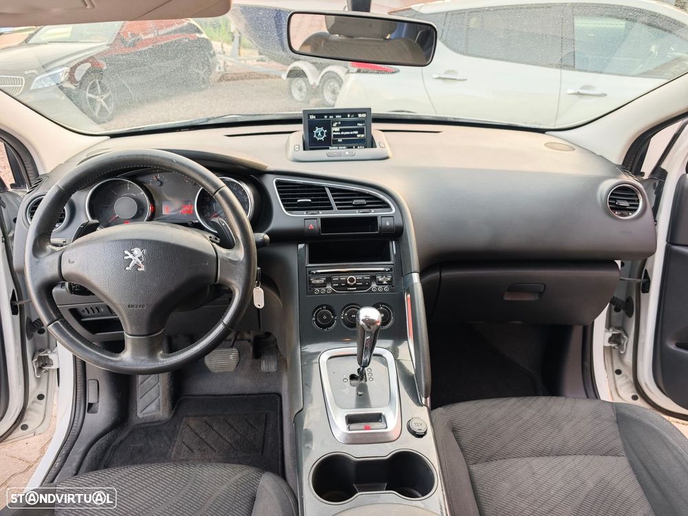 Peugeot 3008 1.6 e-HDi Active CMP6 - 11