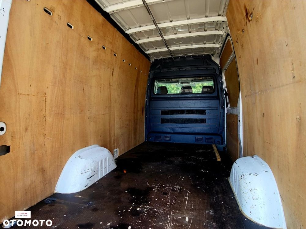 Volkswagen CRAFTER - 13