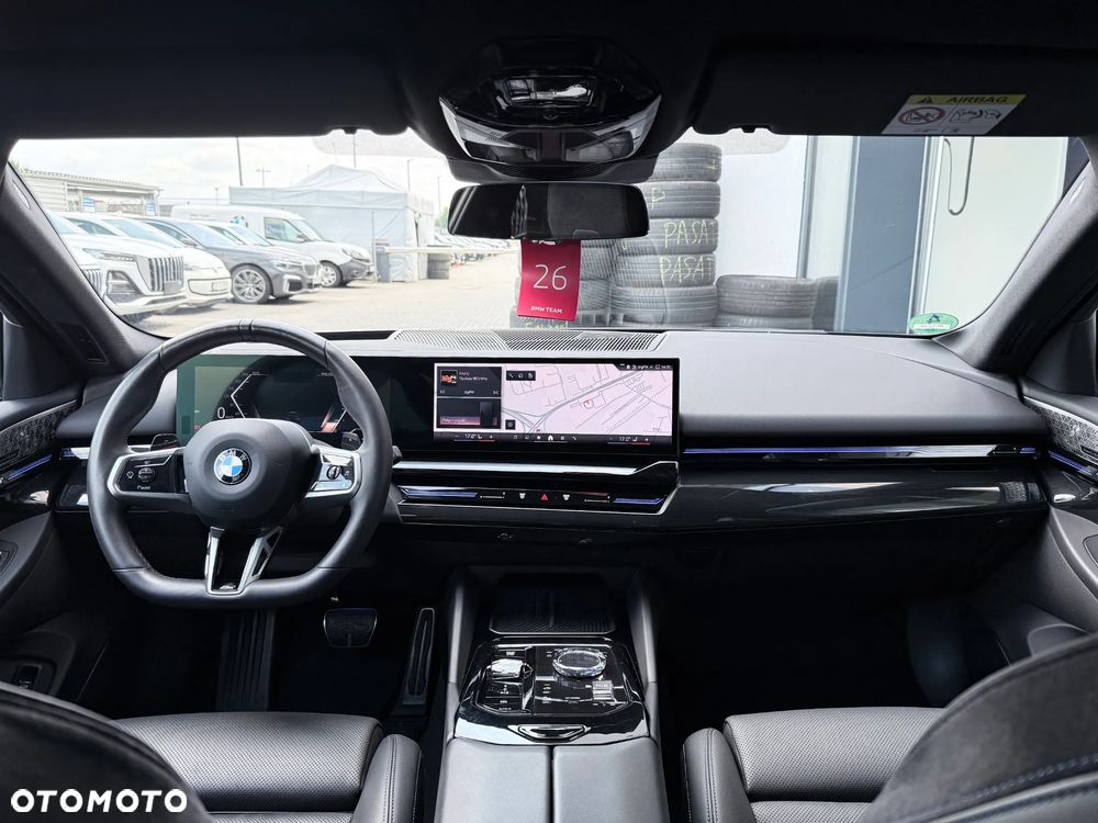 BMW Seria 5 520d xDrive - 21