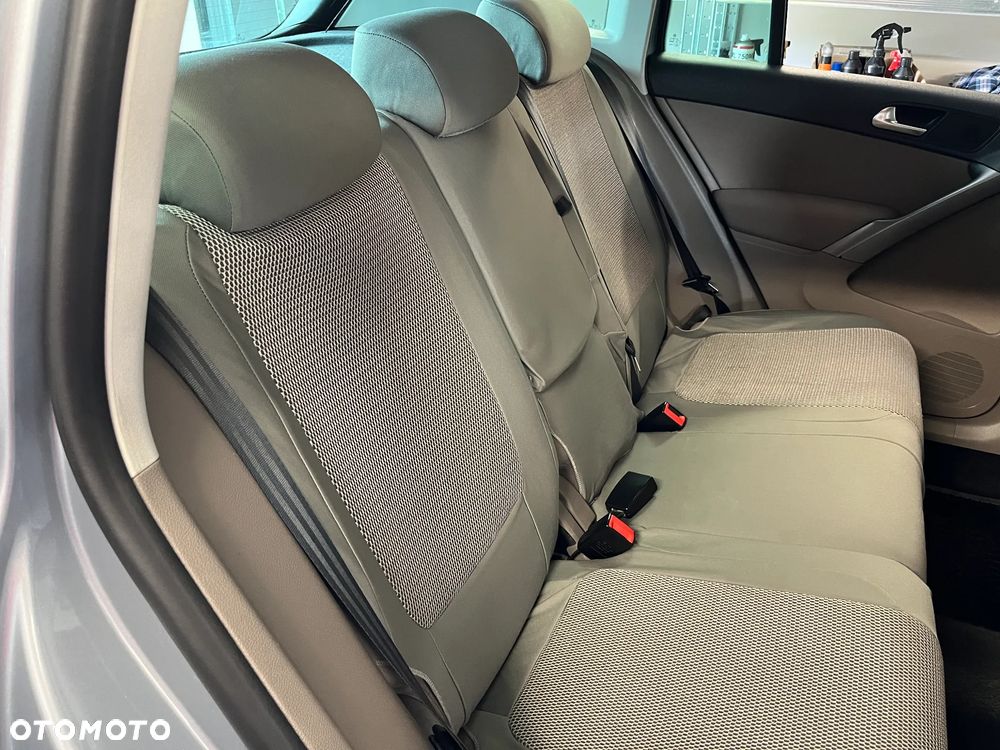 Volkswagen Tiguan 2.0 TDI 4Mot Track&Field - 31