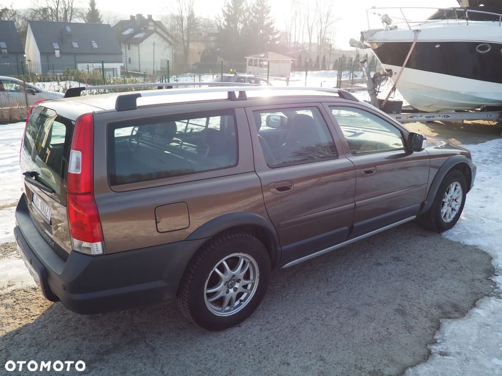 Volvo XC 70 - 4