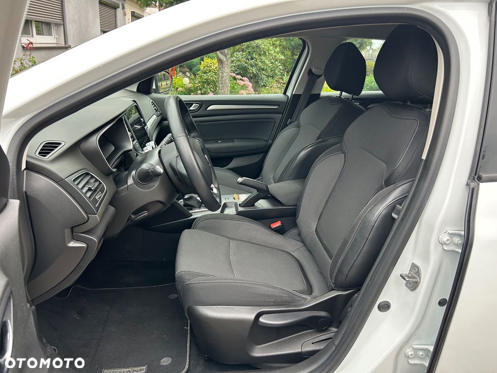 Renault Megane - 9