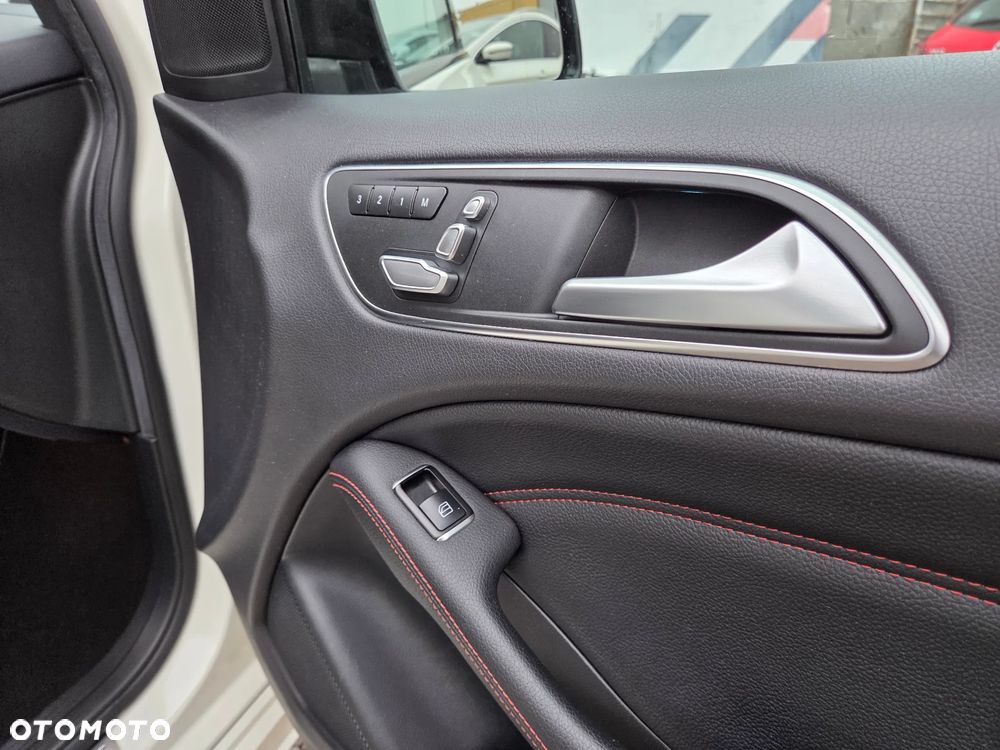 Mercedes-Benz Klasa B 180 (CDI) d 7G-DCT AMG Line - 16