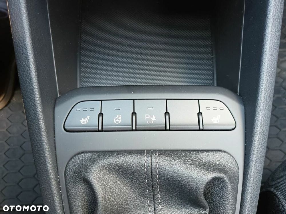 Kia Stonic 1.2 M - 22