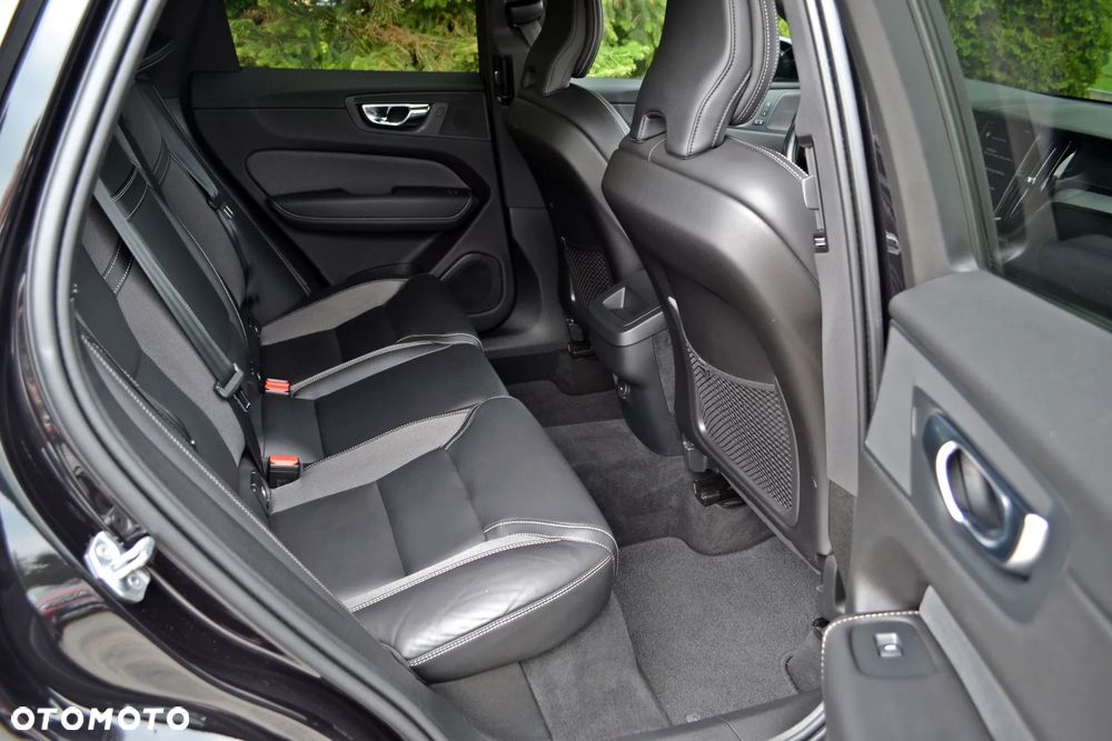 Volvo XC 60 - 26