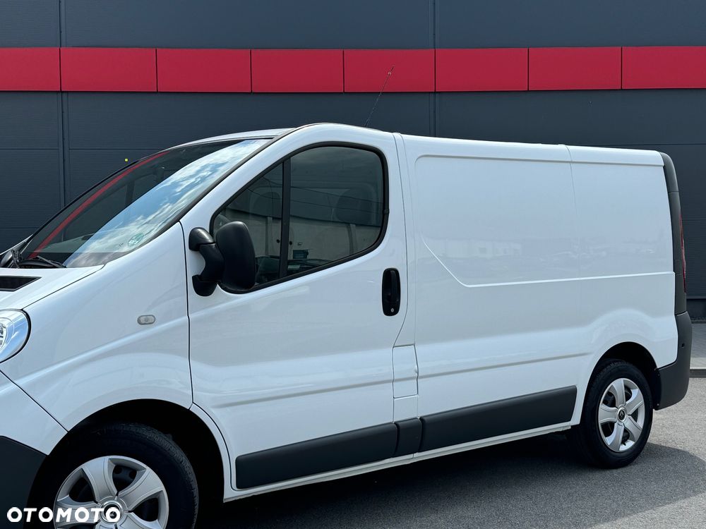 Renault Trafic - 19