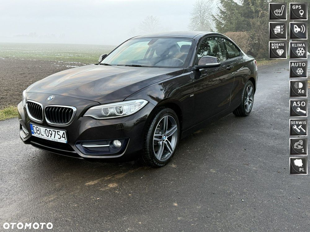 BMW Seria 2 220i Sport Line - 1