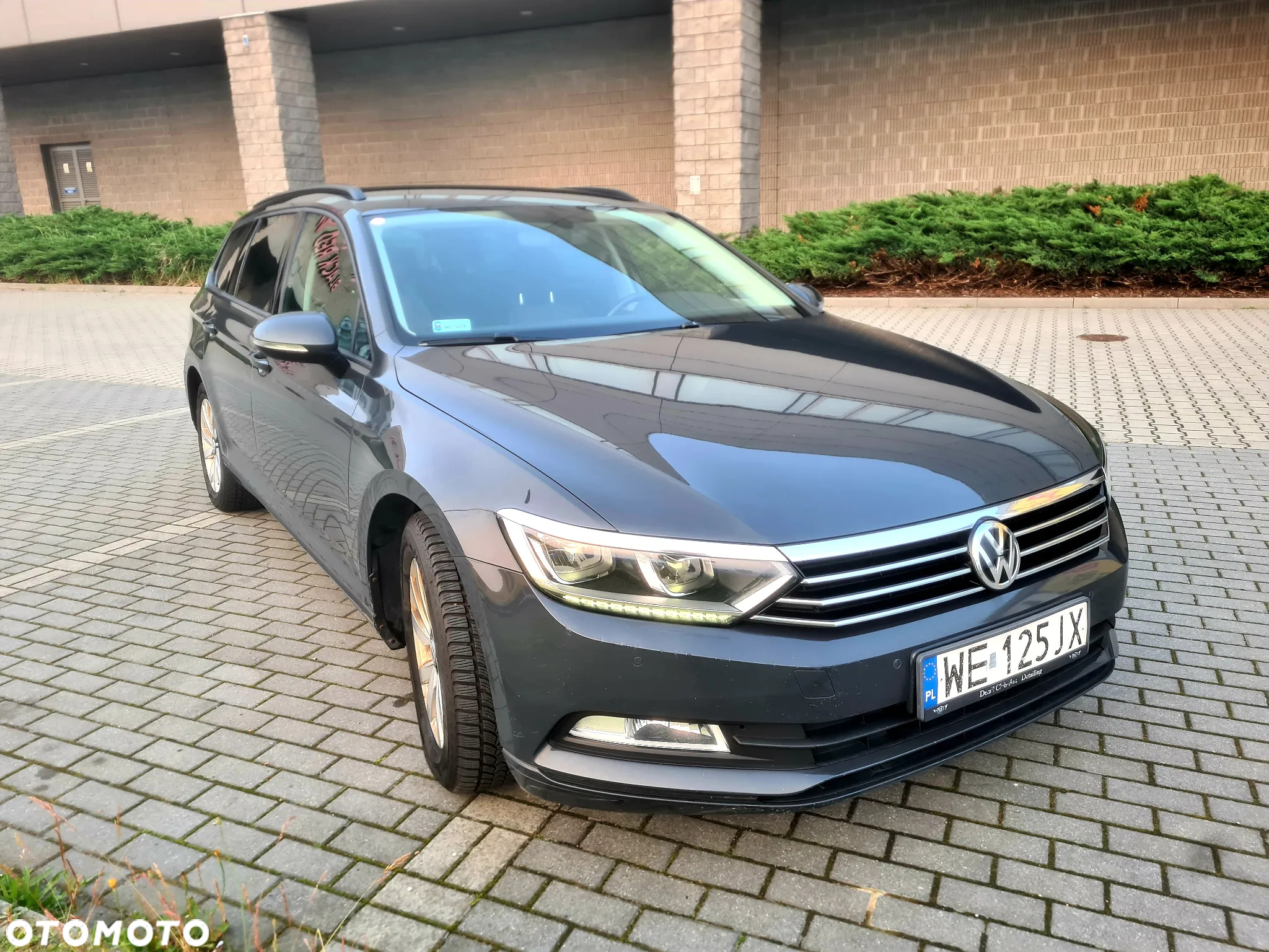 Volkswagen Passat 1.6 TDI BMT Trendline - 6