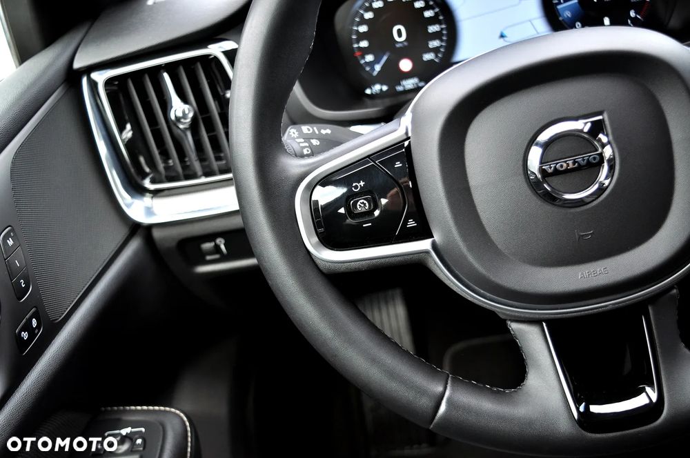 Volvo V60 B4 D Geartronic RDesign - 29