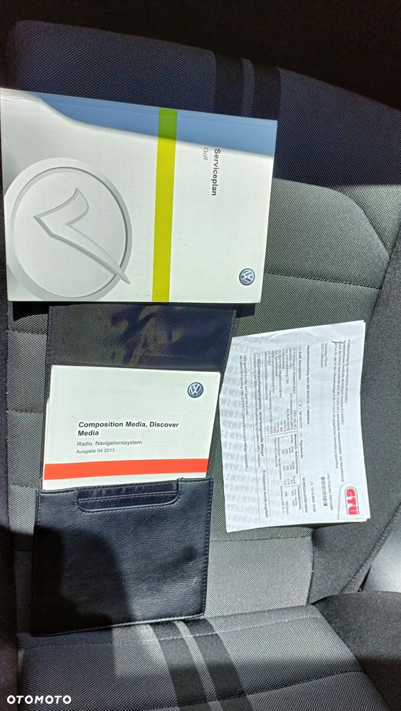 Volkswagen Golf - 29