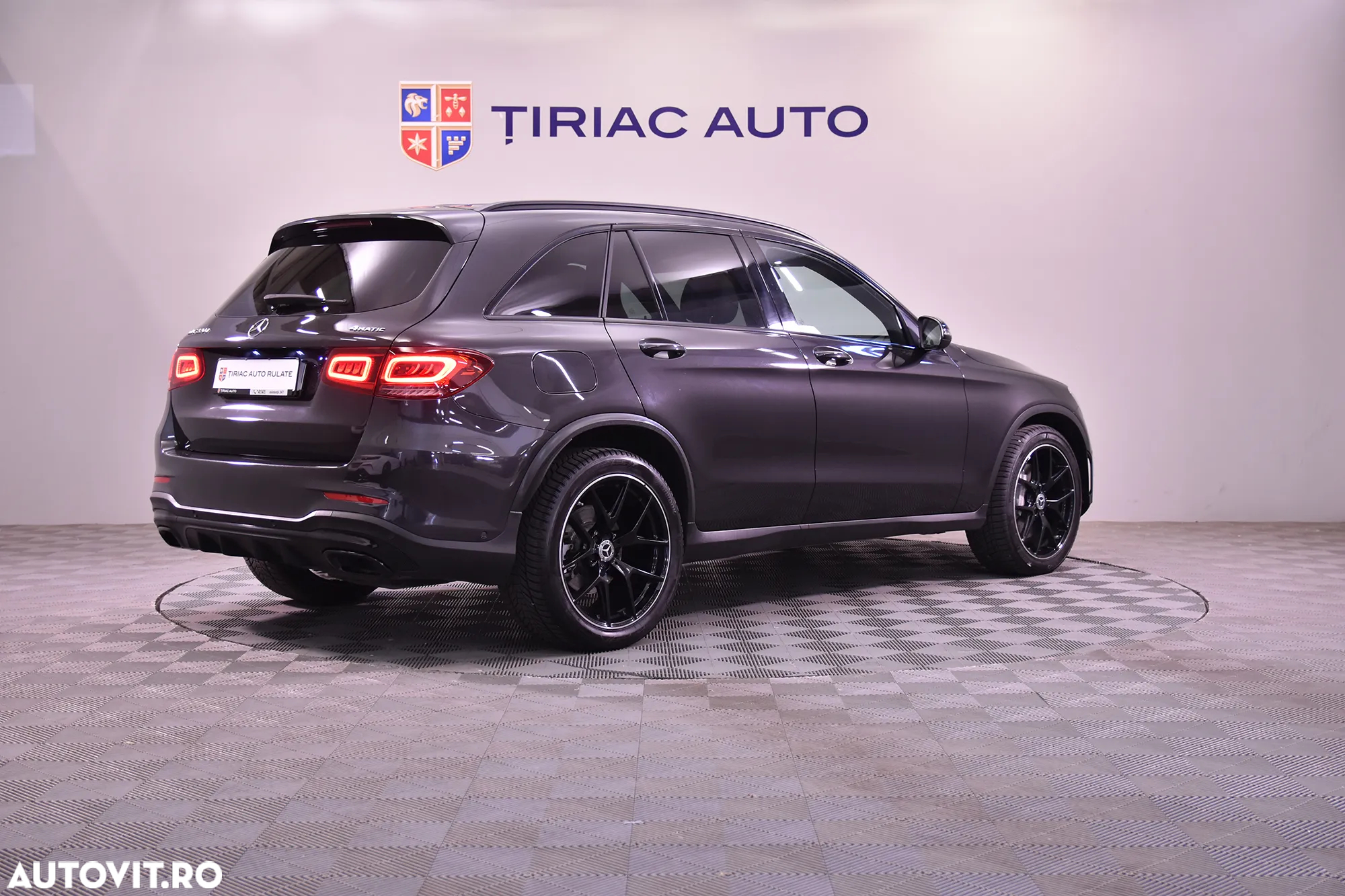 Mercedes-Benz GLC 220 d 4MATIC - 5