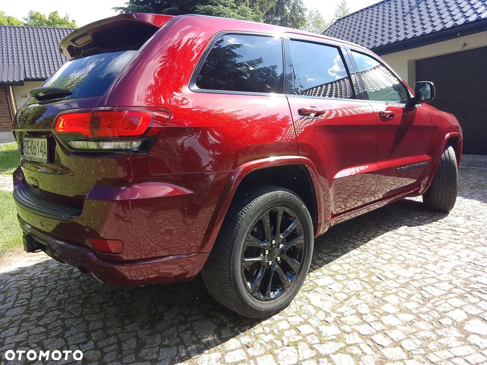 Jeep Grand Cherokee - 4