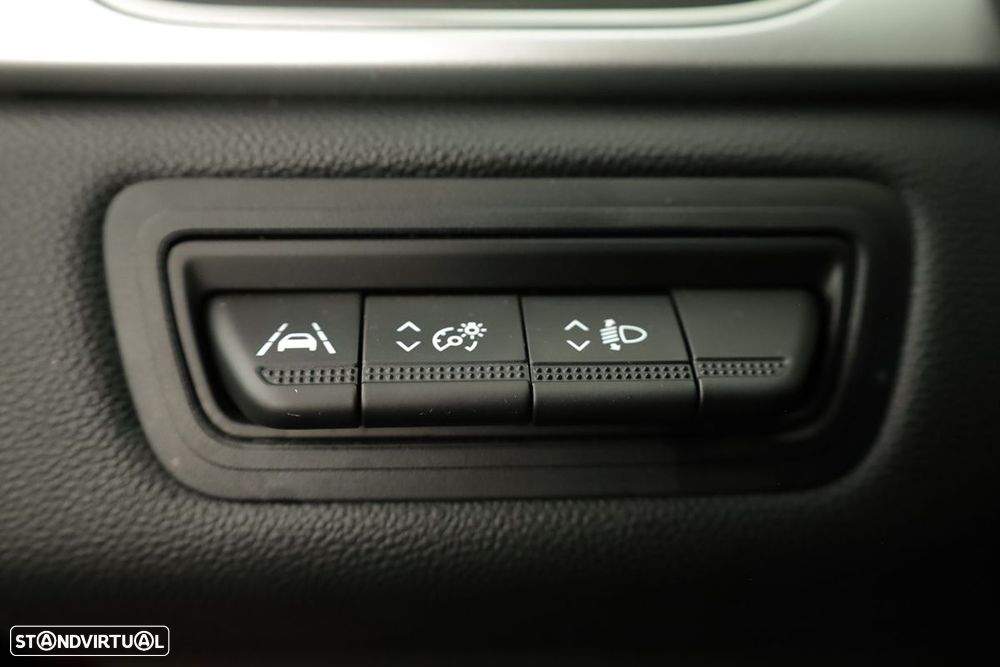 Renault Captur 1.0 TCe Techno Bi-Fuel - 20