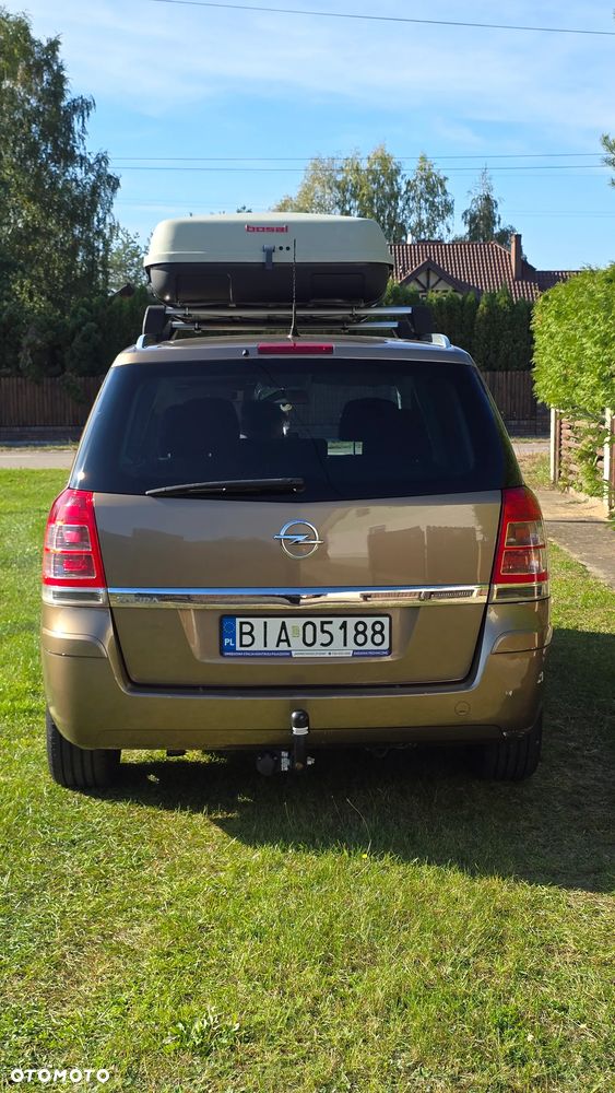 Opel Zafira 1.8 - 5